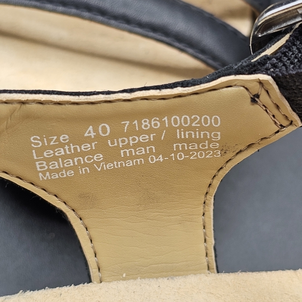Dansko Roxie Sandals - Picture 8 of 9